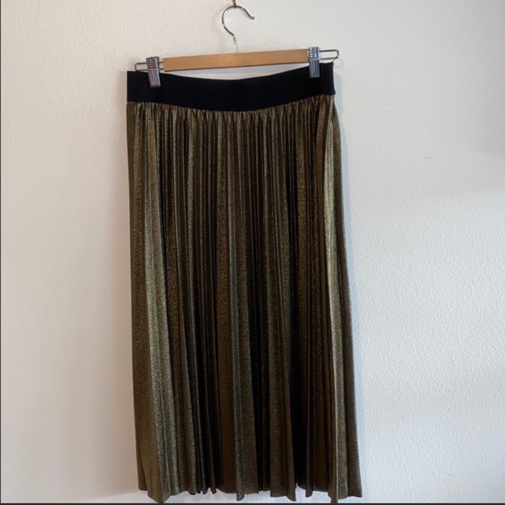 Gold/black Pleated skirt